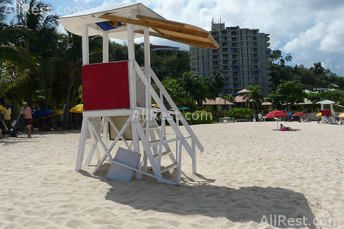 Doctors Cave Beach Hotel 42